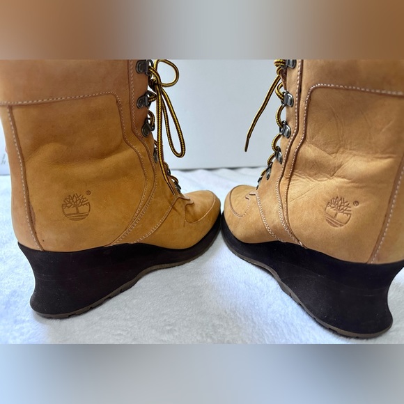 Timberland Women's Wedge Ankle Boots Nubuck Leather Wheat Waterproof 6 1/2 - Picture 8 of 16